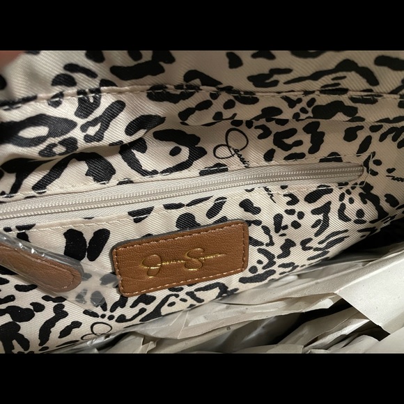 Jessica Simpson Handbag Retails for $118 - Picture 8 of 12